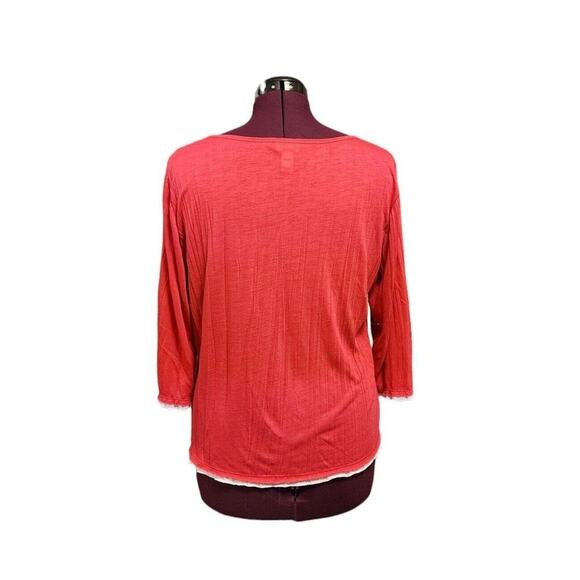 Chico's Women's Red White 3/4 Sleeve Layered Look Soft Knit Blouse Size 2 US L - Picture 2 of 9